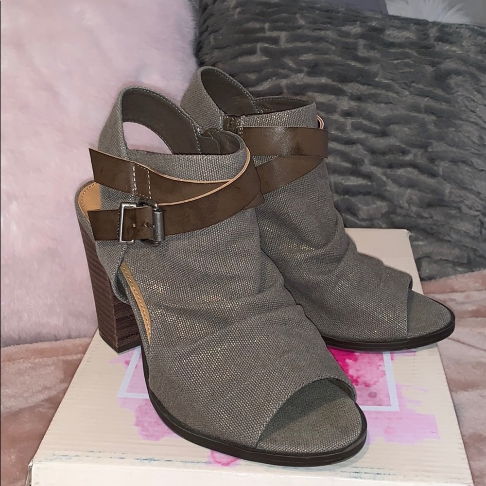Not Rated Heels